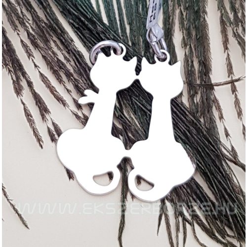 Ezüst törhető cica alakú medál pároknak 