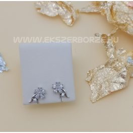Virágos ezüst fülbevaló
