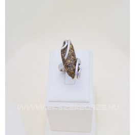 Ezüst gyűrű borostyán kővel