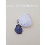 Csepp alakú labradorit medál ezüst kerettel