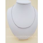 Különleges nyakék-karlánc