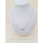 Ezüst nyaklánc beépített köves szív medállal