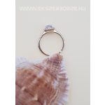 Arany eljegyzési gyűrű cirkónia kövekkel