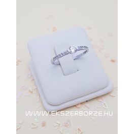 Köves fehér arany gyűrű