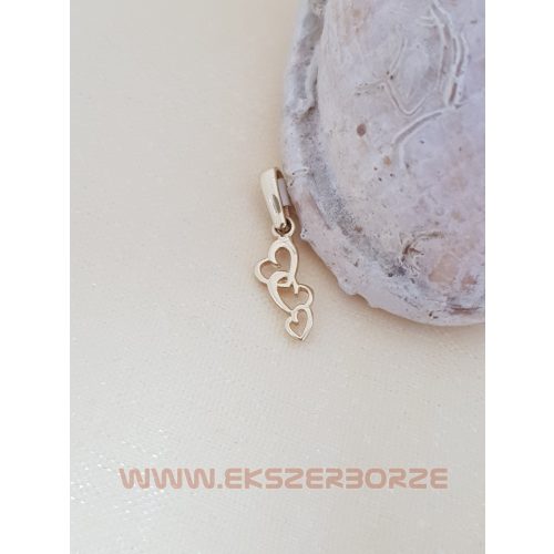 Sárga arany 3 szív medál