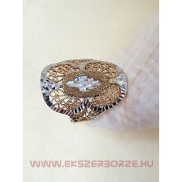 Kő nélküli  női arany gyűrű