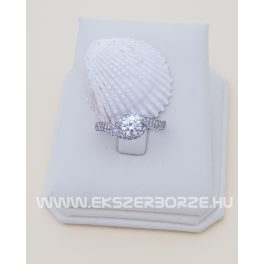 Különleges fehér arany eljegyzési gyűrű